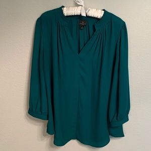 3/4 sleeve green v-neck blouse